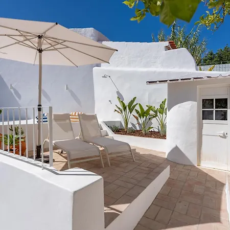Casa Cisterna * Ferragudo