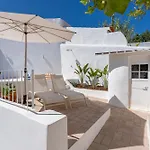 Casa Cisterna * フェラグド